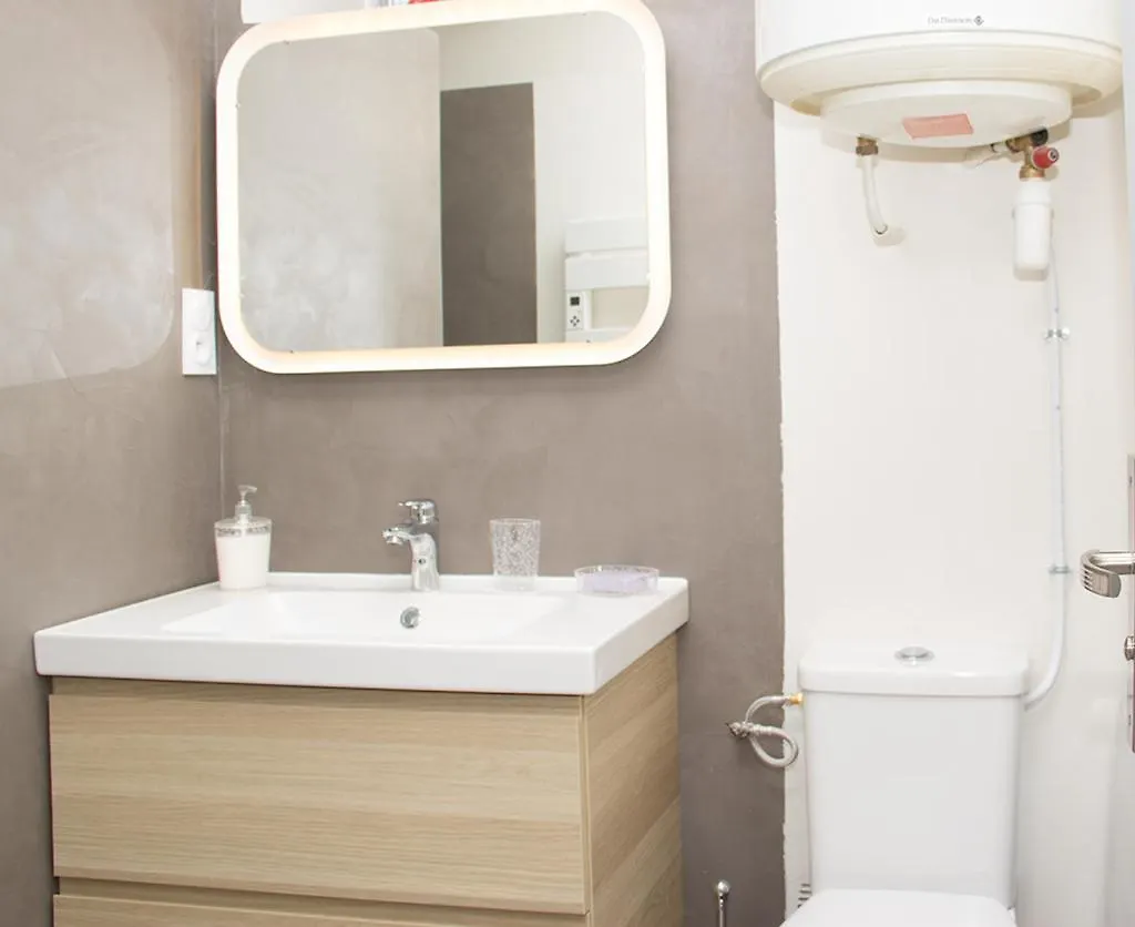 Appartement Gite Les Iris LʼIsle-sur-la-Sorgue